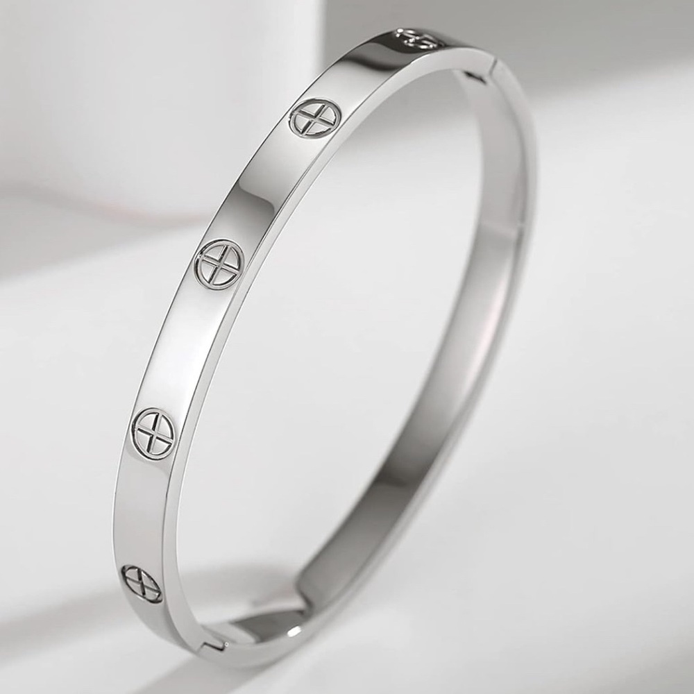 Silver women cuff bracelet